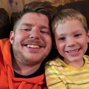 Meet your Posher, Aaron